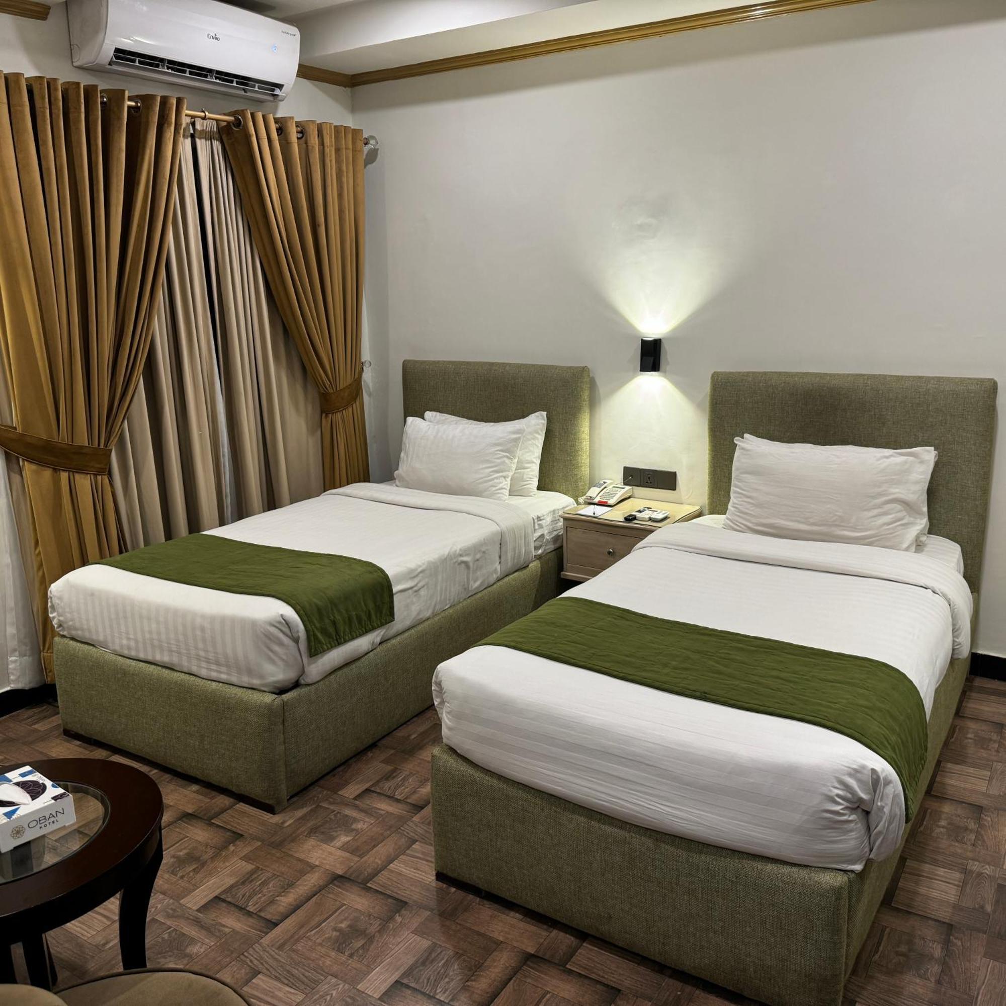 Hotel Oban Lahore Exterior photo